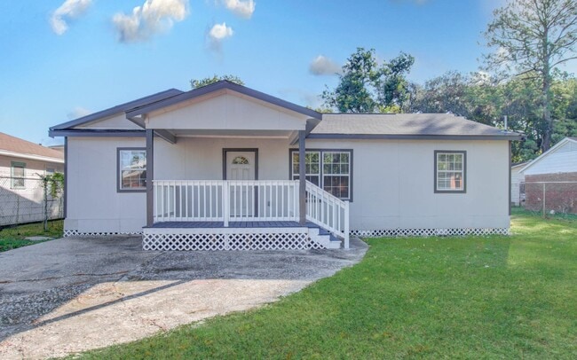 property at 9414 Lanewood Dr