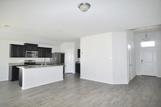 9105 Doverglen Dr in Fort Worth, TX - Building Photo - Building Photo
