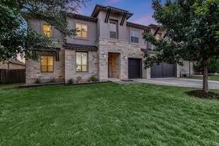 12812 Padua Dr, Unit 746-3N in Austin, TX - Building Photo