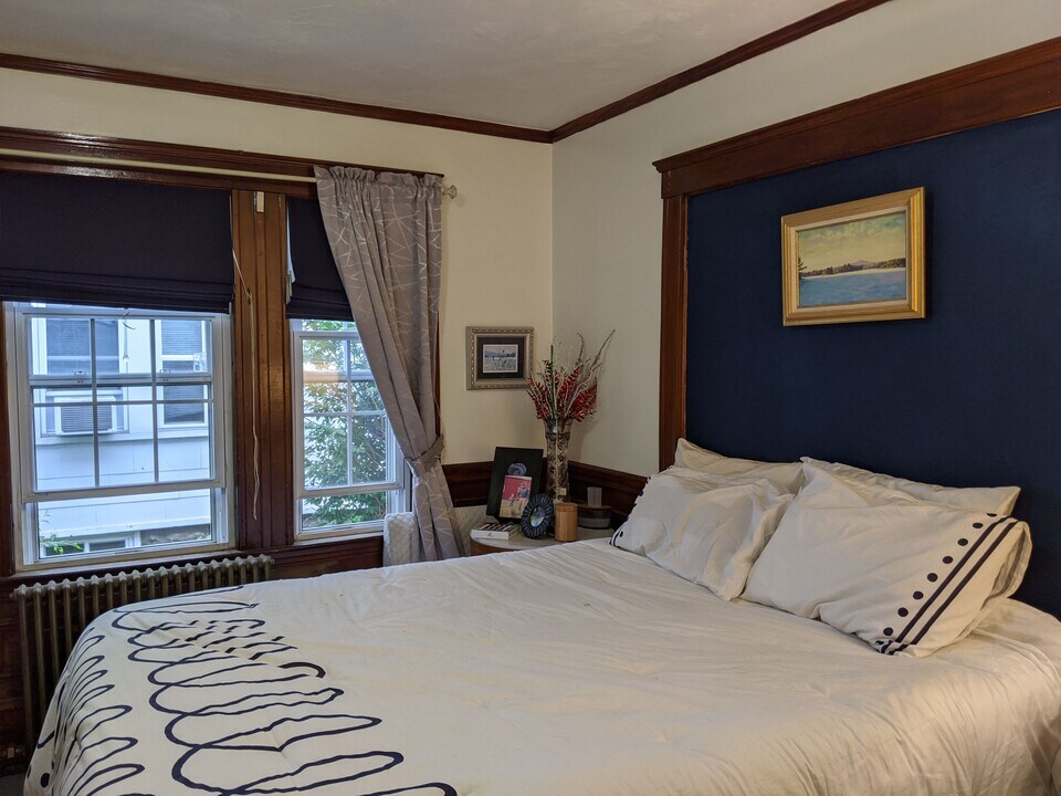 6 Bagnal St, Unit 1 in Boston, MA - Building Photo