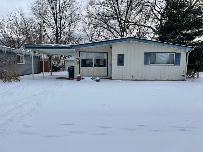 property at 1860 Moorhouse St