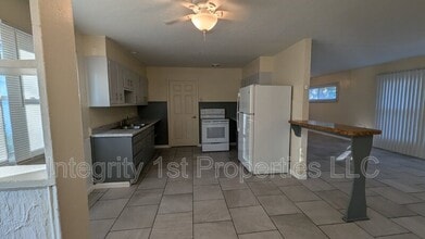 7408 E 109th St in Kansas City, MO - Building Photo - Building Photo