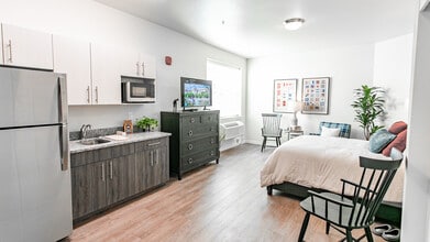 Marlton Gardens in Marlton, NJ - Building Photo - Building Photo