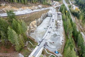 Hawksley in West Vancouver, BC - Building Photo - Building Photo