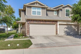 14416 Lewis Carroll Ln in Pflugerville, TX - Building Photo