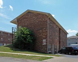 Hartford Place in Lexington, KY - Foto de edificio - Building Photo