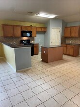9504 Castle Pines Dr in Austin, TX - Building Photo - Building Photo