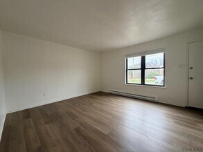 300 Walters Ave in Johnstown, PA - Building Photo - Building Photo