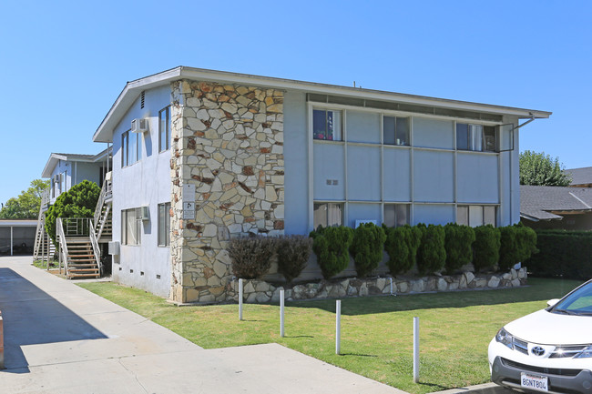 10511 Arrington Ave in Downey, CA - Building Photo - Primary Photo