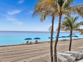 2030 S Ocean Dr, Unit 2024 in Hallandale Beach, FL - Foto de edificio - Building Photo