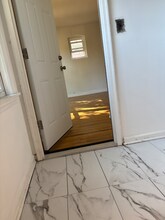 2642 W Gregory St in Chicago, IL - Building Photo - Building Photo