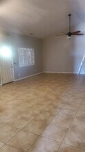9754 Laredo Dr in La Grange, CA - Building Photo - Building Photo
