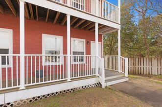 2116 Magazine St, Unit B in Ocean Springs, MS - Building Photo - Building Photo