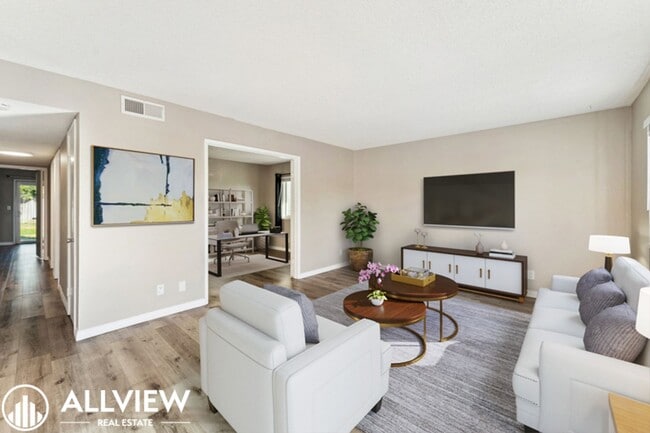 property at 34602 Calle Rosita