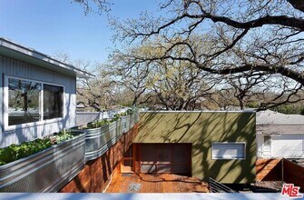 3206 French Pl in Austin, TX - Building Photo - Building Photo