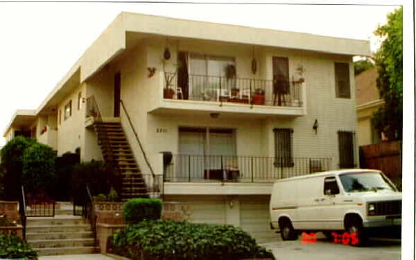 2709-2711 4th St in Santa Monica, CA - Building Photo - Building Photo