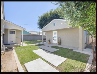 5869 Adenmoor Ave in Lakewood, CA - Building Photo - Building Photo