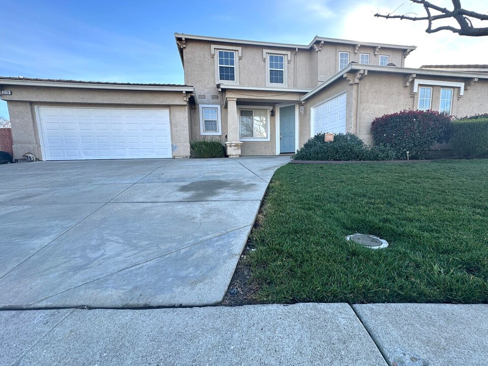 5119 Plumwood Way in Antioch, CA - Building Photo