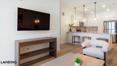 10670 Jake Jabs Blvd in Longmont, CO - Building Photo - Building Photo