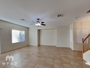 8248 Celina Hills St in Las Vegas, NV - Building Photo - Building Photo