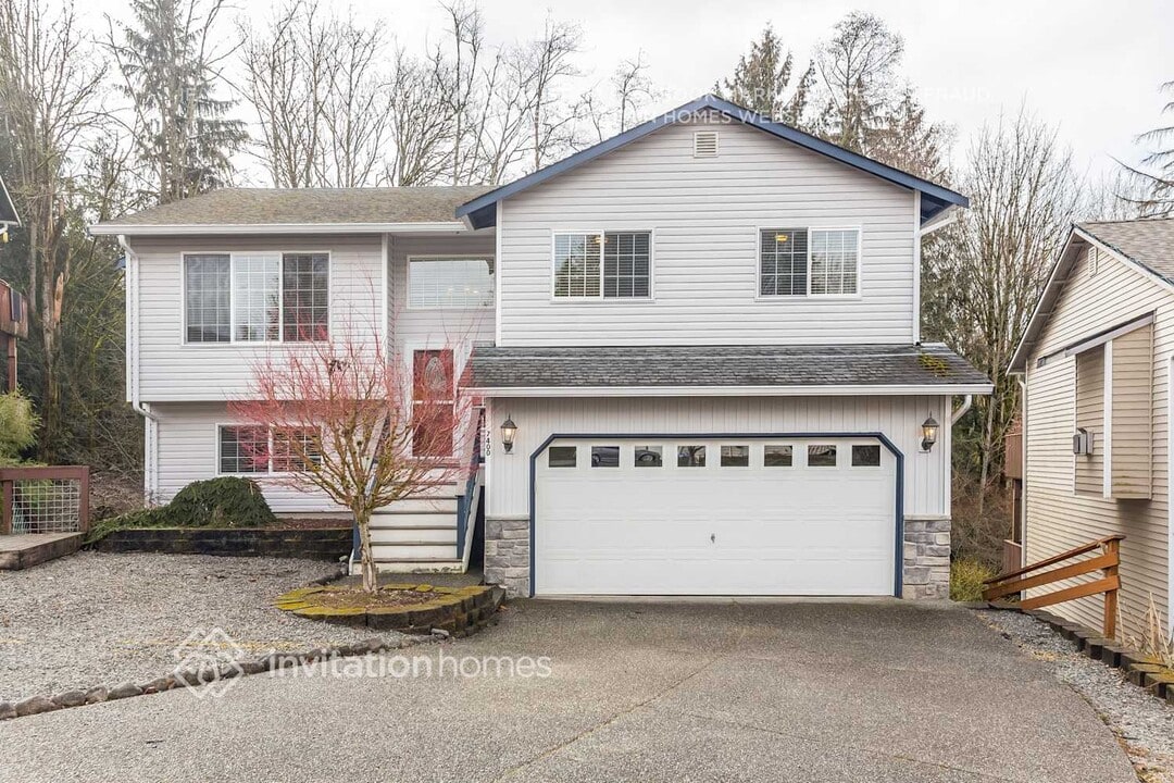 7400 46th Pl NE in Marysville, WA - Building Photo
