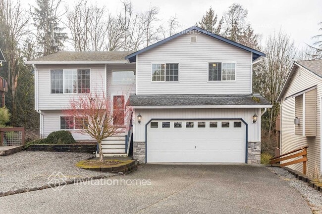 property at 7400 46th Pl NE