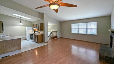 332 Spencer Pl in St. Peters, MO - Building Photo - Building Photo