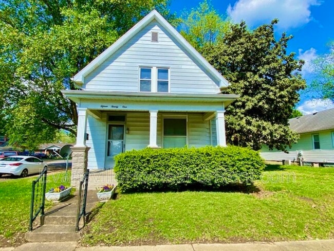 1521 Irvington Ave in Evansville, IN - Building Photo - Building Photo