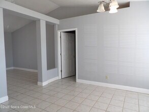 1006 Locust Ave NW in Palm Bay, FL - Building Photo - Building Photo