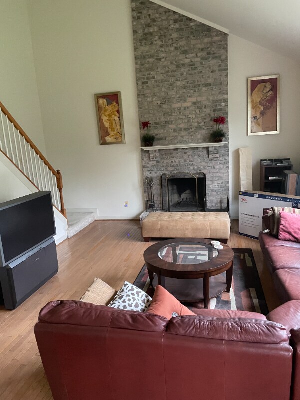 1 Hydeaway Ct in Highland, MD - Building Photo - Building Photo