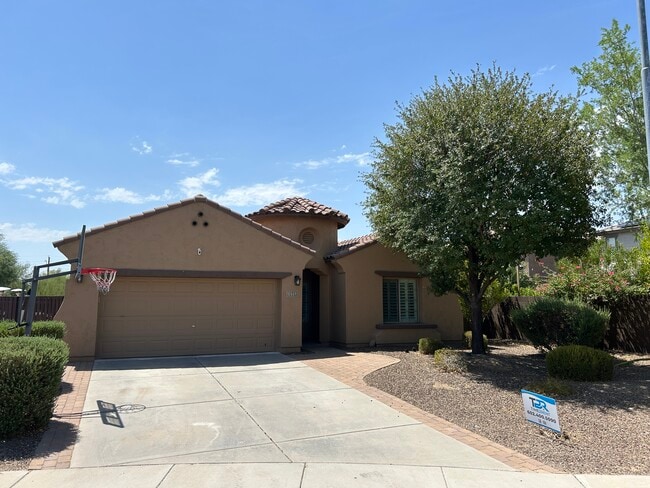 property at 5317 W Buckskin Trl