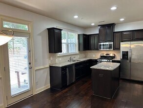 2249 Knoxhill View in Smyrna, GA - Building Photo - Building Photo
