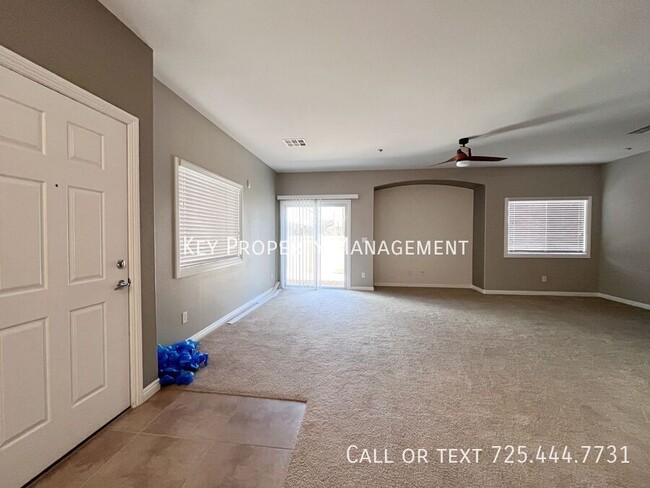 10144 Sunset Palisades Way in Las Vegas, NV - Building Photo - Building Photo