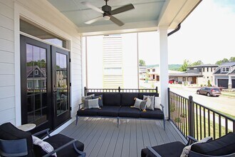 424 Lochlyn Hill Dr in Charlottesville, VA - Building Photo - Building Photo