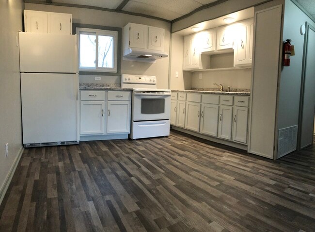 1594 English St, Unit 1S