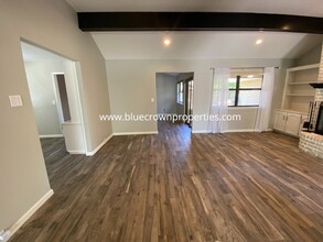 9 Brookfield Ct in Roanoke, TX - Building Photo - Building Photo