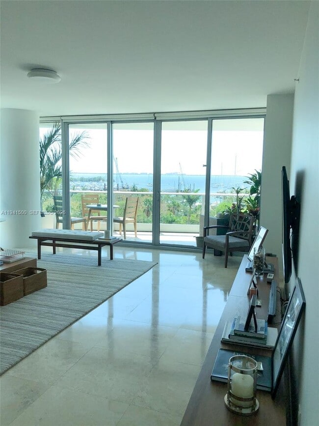 property at 2627 S Bayshore Dr