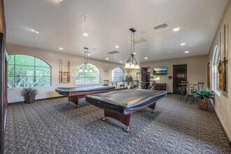5450 E Deer Valley Dr in Phoenix, AZ - Building Photo - Building Photo