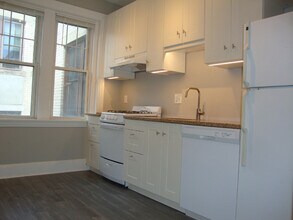 25 Mt Hood Rd, Unit 3rd fl in Boston, MA - Building Photo - Building Photo