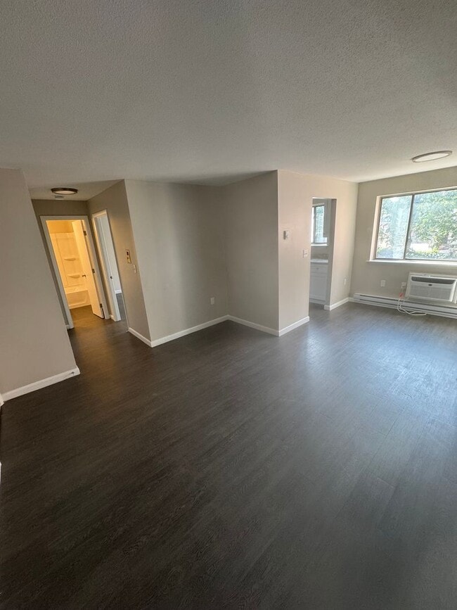 property at 590 Wethersfield Ave