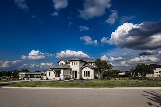 7417 Davenport Divide Rd in Austin, TX - Building Photo - Building Photo