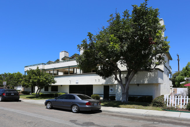 258 Date Ave in Imperial Beach, CA - Building Photo - Building Photo