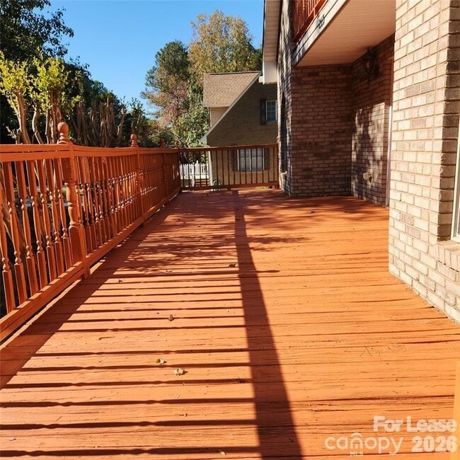 208 Chuckwood Rd in Mooresville, NC - Building Photo - Building Photo