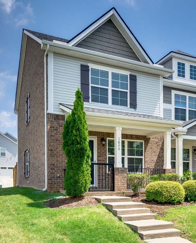 1840 Riverbirch Ln in Hermitage, TN - Building Photo - Building Photo
