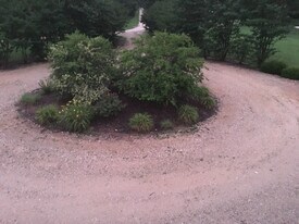 175 Schools Dr, Unit SI ID1343302P in Camden, TN - Building Photo