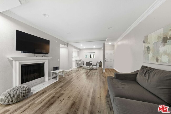 property at 4301 Fulton Ave