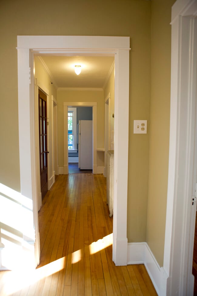 225 Buell St, Unit 2