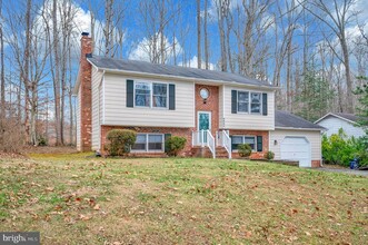 6605 Plantation Forest Dr in Spotsylvania, VA - Building Photo - Building Photo