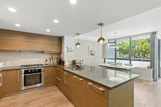 420 Mission Bay Blvd N in San Francisco, CA - Building Photo - Building Photo