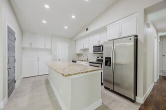 3612 Hanover Ln in Irving, TX - Building Photo - Building Photo